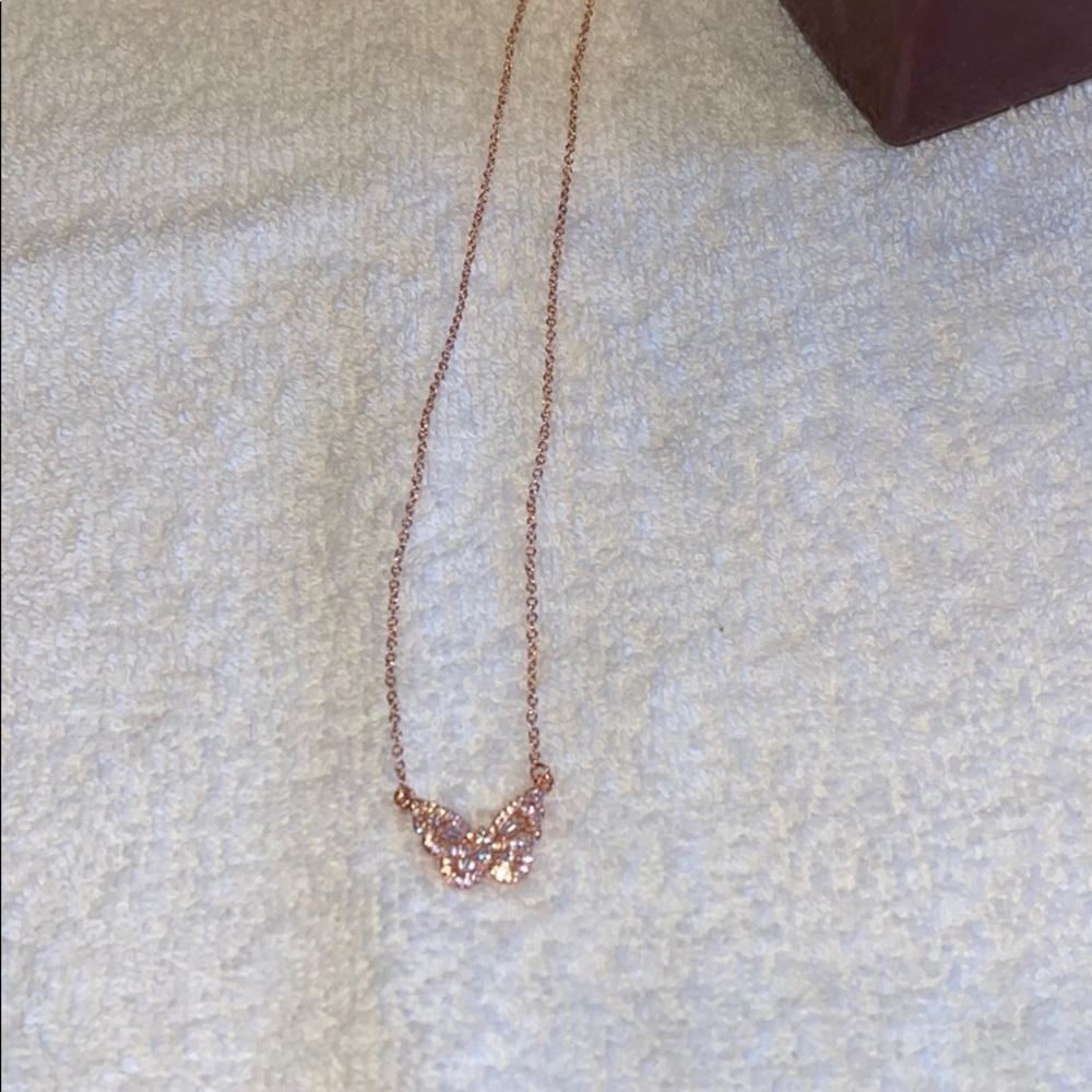 Dainty Rose Gold n Crystal Butterfly Necklace - Picture 4 of 10